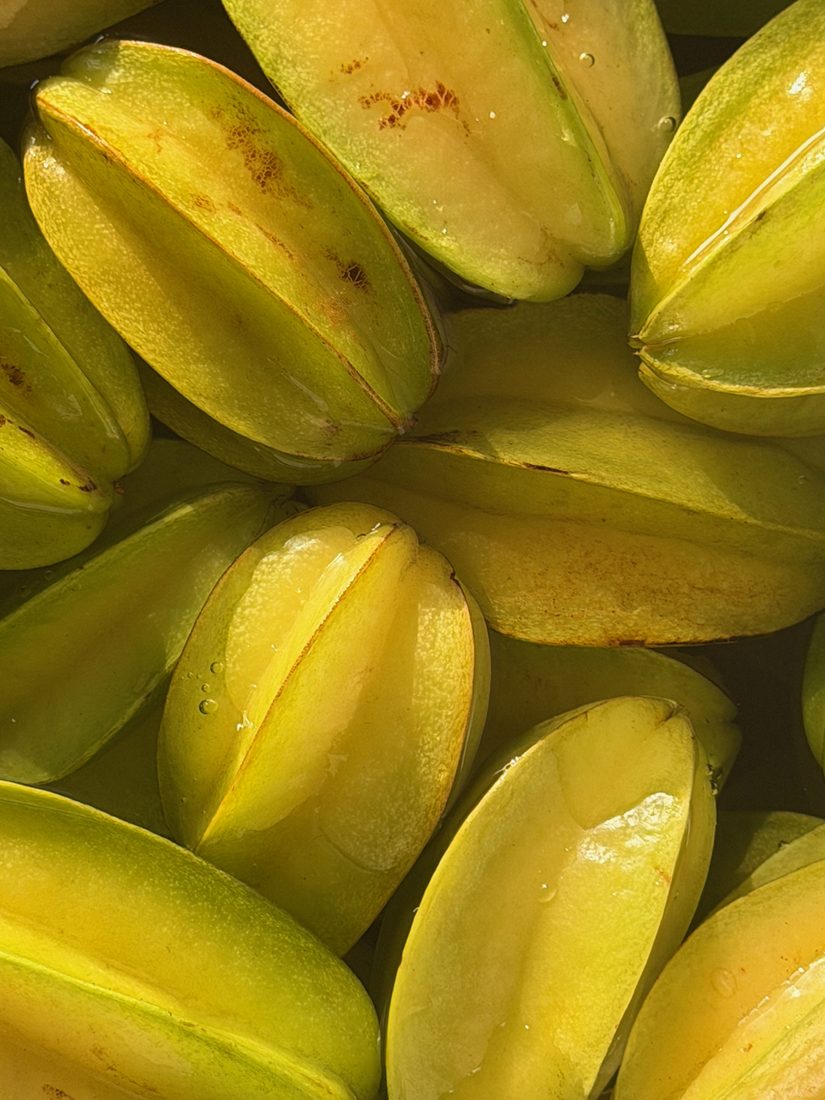 Star fruit, ripe and yellow