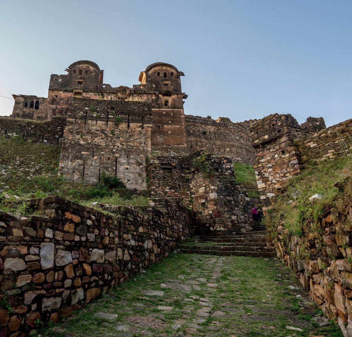 The path to the fort gate